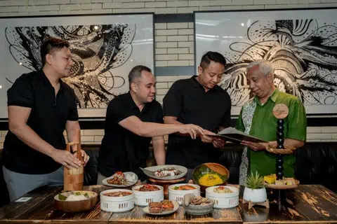 Hairul Hidayat Isa, Mustafa Reza AliNajeeb Ali