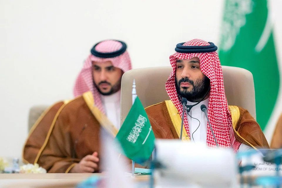 PEMIMPIN ARAB SAUDI: Putera Mahkota Arab Saudi Mohammed bin Salman (kanan).