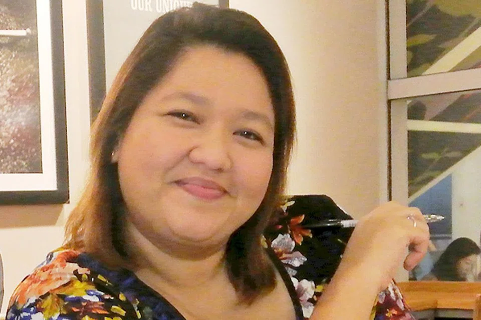 "Bagi saya, kita sendiri perlu jaga diri, jangan kasi syarikat penerbitan buli kita. Apa juga projek yang kita lakukan, perlu ada kontrak, perlu ada hitam putih, supaya sekiranya ada masalah kelak, kita boleh ambil tindakan jika perlu." - Cik Haryani Othman, 39 tahun, penulis skrip mapan.