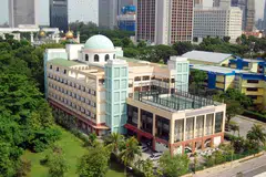 MADRASAH ALJUNIED 