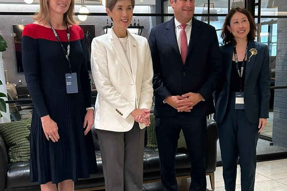 josephine teo, pembangunan digital, singapore digital gateaway