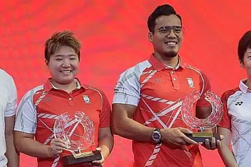 SUMBANGAN DIIKTIRAF: Juara silat dunia Shakir Juanda dan juara renang Sukan Asia Tao Li dimasukkan dalam senarai Dewan Kemasyhuran.