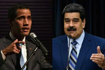 KRISIS PEMIMPINAN: Ketua pembangkang Juan Guaido (kiri) mengisytiharkan dirinya 'pemangku presiden' Venezuela dan menuntut Presiden Nicolas Maduro (kanan) meletak jawatan. Namun, sebahagian besar tentera negara itu menyokong Encik Maduro. - Foto AFP