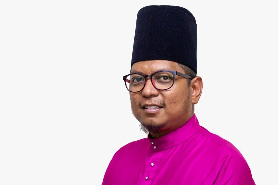 Penulis, Ustaz Fachruddin Dzaki.