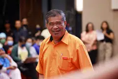 MOHAMAD SABU: Presiden parti Amanah ini mendakwa pemimpin PAS, Tan Sri Abdul Hadi Awang, sanggup berbohong kerana terdesak mahukan kemenangan dalam pilihan raya.