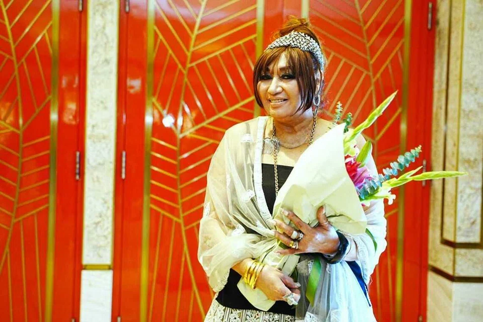 Penyanyi jaz Singapura, Jacintha Abisheganaden, turut menghiburkan penonton.