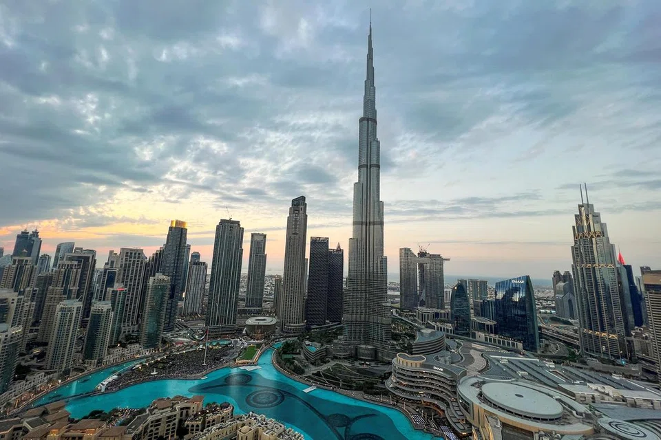 PELUANG BAGI SEMUA: Pelaburan di UAE memastikan pertumbuhan masa depan yang mampan untuk individu, SME dan syarikat berbilang negara. 