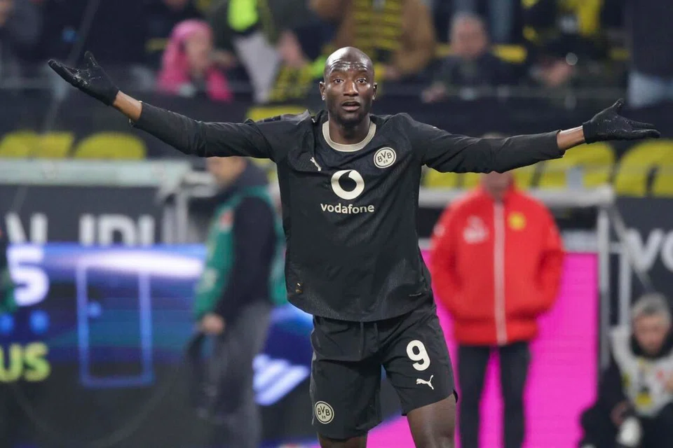 Pemain Borussia Dortmund, Serhou Guirassy, ketika perlawanan Bundesliga Jerman antara Borussia Dortmund dengan Hamburger SV di Dortmund, Jerman, pada 21 Mac.