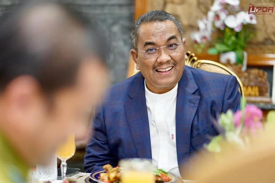 AKAN DIMINTA BERI KETERANGAN: Suruhanjaya Pencegahan Rasuah Malaysia akan memanggil Menteri Besar Kedah, Datuk Seri Muhammad Sanusi Md Nor, untuk memberi keterangan kes kecurian unsur nadir bumi (REE) di Hutan Simpang Bukit Enggang, Sik, Kedah.