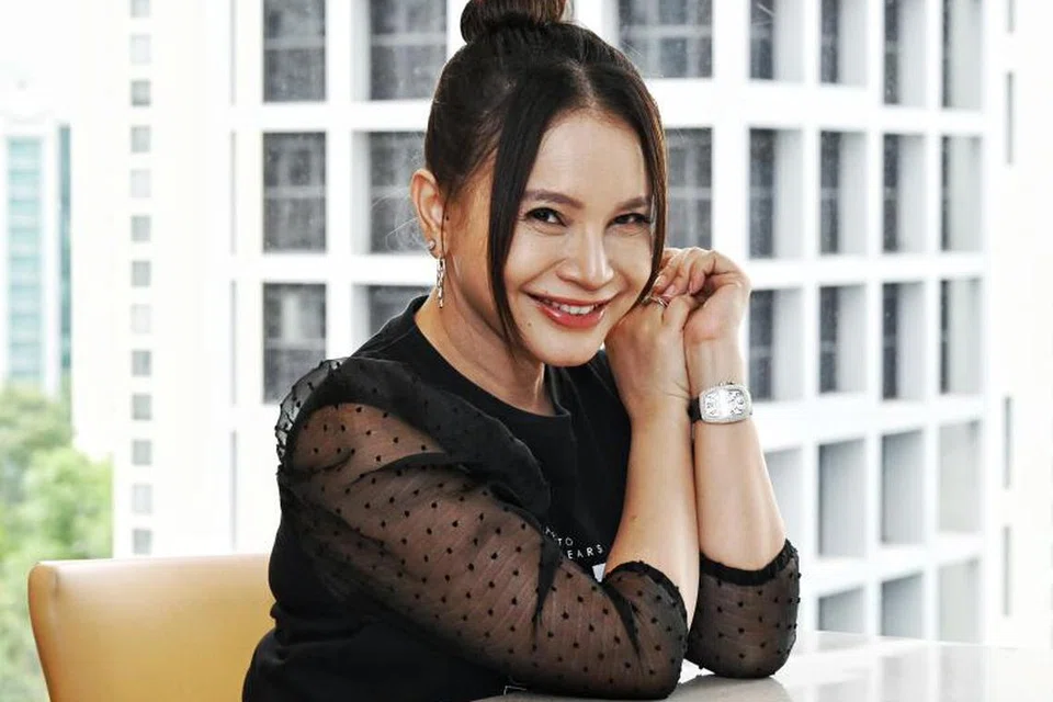 Datuk Seri Rossa tidak ingin melepaskan peluang menyanyikan lagu galau bagi membangkit nostalgia mahupun penawar khusus buat penonton ‘Konsert Galau The Finale di Arena@Expo’ pada 22 Februari 2025.