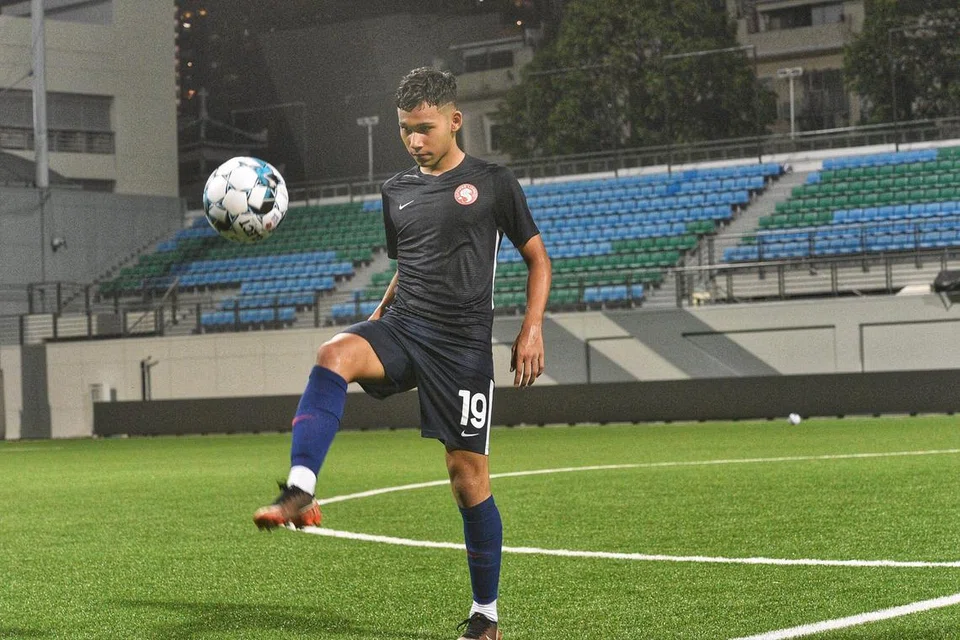 Khairin Nadim tampil buat pertama kali dalam Liga Perdana Singapura pada usia 15 tahun dan 298 hari, menyarungi jersi pasukan Young Lions pada Mac 2020.