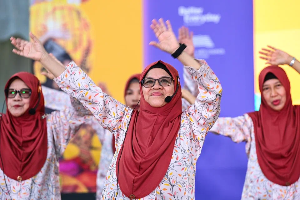 Kebayarobics, Pesta Warisan Singapura, Kelab Berjalan Pantas Simei, Kartini Abdul Rahman
