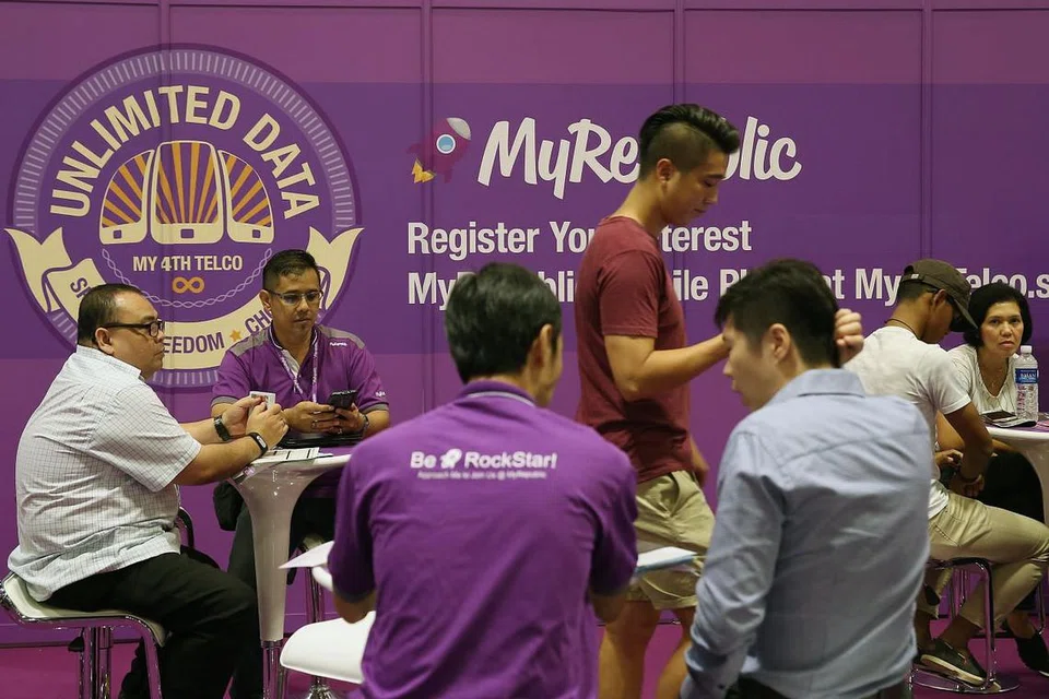 Kios MyRepublic di IT Show 2016 di Pusat Konvensyen dan Pameran Suntec pada 11 Mac 2016. 