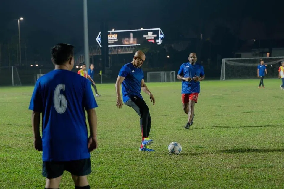 Sukan bola sepak antara program riadah di kawasan Lembah Jaya, di Ampang, Selangor, yang sering dihadiri Altimet atau nama sebenarnya Syed Ahmad Abdul Rahman sebagai wakil rakyat.