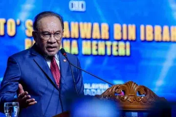 penjawat awam, m’sia