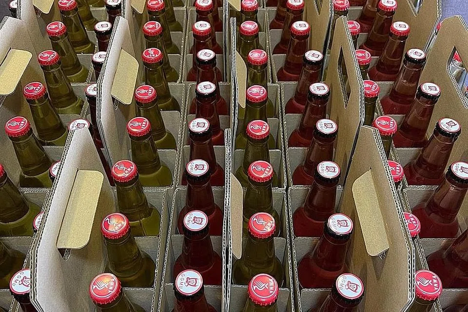 "Ada kalanya, saya sangsi dengan kemampuan diri saya dan menyoalkan jika apa yang saya lakukan adalah betul. Tetapi, mengimbas kembali, saya fikir apa jua yang kita lakukan, kita harus mempunyai minda terbuka dan fikir di luar kotak. Semangat positif dan sokongan keluarga dan rakan menguatkan diri saya." - Pengasas firma Matchday Affairs, Encik Mohammad Mirza Salim. - Foto MATCHDAY BREWS