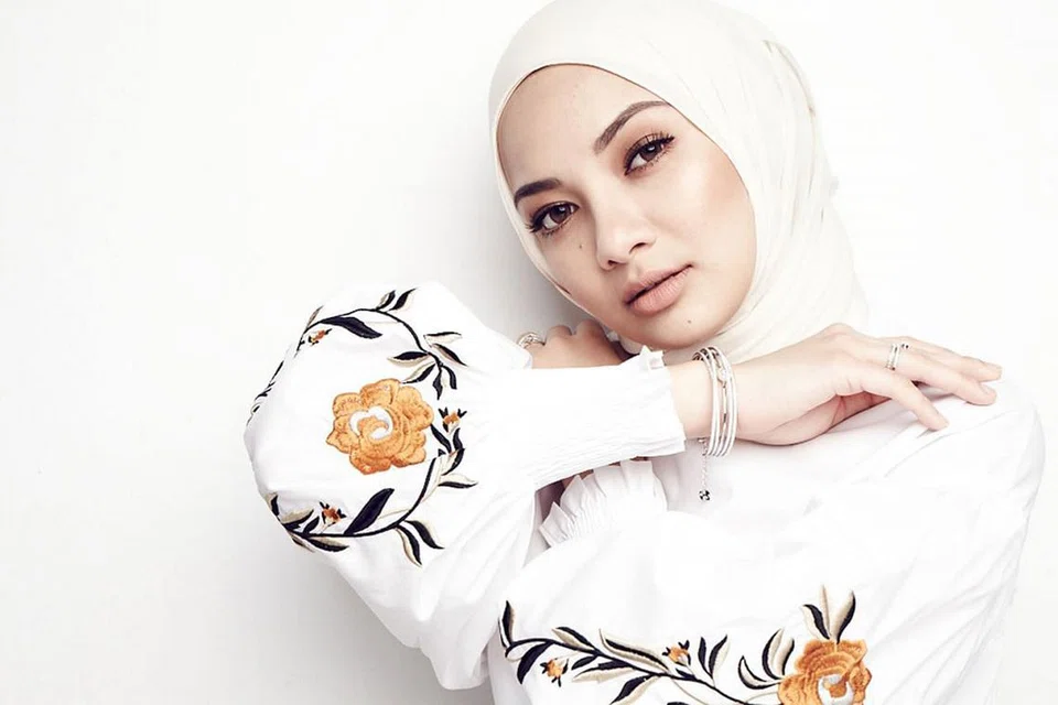 MERAI USAHAWAN WANITA: Majlis anugerah akan diadakan sebagai sebahagian daripada acara Influence-Her, yang bertujuan meraikan usahawan wanita dengan menampilkan usahawan setempat dan luar negara termasuk pelakon Malaysia, Neelofa, pengasas jenama antarabangsa Naelofar Hijab. - Foto DEWI@DPPMS