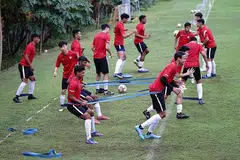 AKHIRI KEMARAU PINGAT: Singa Muda perlu mengatasi cabaran dua musuh ketat - Thailand dan Malaysia - jika mahu melangkah ke separuh akhir Sukan SEA nanti. Kumpulannya turut menampilkan Kemboja dan Laos. - Foto BH oleh KHALID BABA 