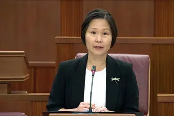 Menteri Negara (Pendidikan merangkap Tenaga Manusia), Cik Gan Siow Huang.