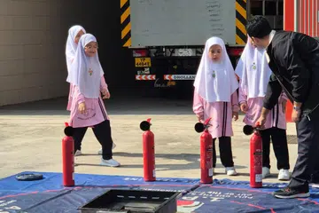Pelajar rendah Madrasah Al-Ma’arif Al-Islamiah mengharungi Cabaran Lionhearter Pertahanan Awam Junior yang berlangsung di Balai Bomba Punggol pada Julai. Mereka mendapat tempat kedua dalam pertandingan itu.