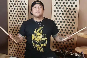 POSAN TOBING: Menegaskan lagu ciptaannya atau ciptaan bersama dengan kumpulan Kotak tidak boleh digunakan band tersebut lagi ekoran dirinya mendakwa belum menerima royalti.