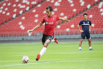 FOKUS PADA SASARAN: Shahdan menekankan pentingnya untuk pasukan Singa mencatatkan permulaan baik dalam Piala Suzuki AFF apabila menentang Myanmar di Stadium Negara esok. - Foto FAS