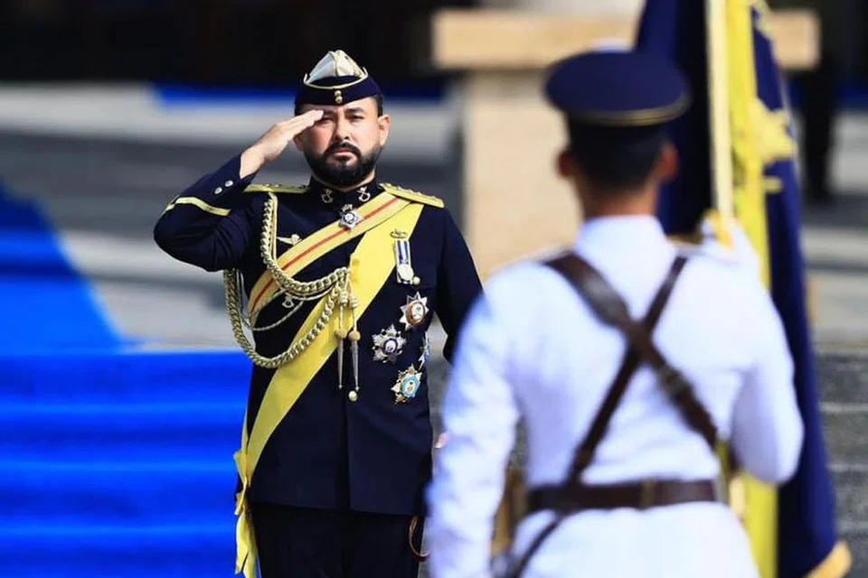 Pemangku Sultan Johor, Tunku Mahkota Ismail, pada istiadat perasmian Mesyuarat Pertama Bagi Penggal Persidangan Ketiga Dewan Undangan Negeri Johor di Bangunan Sultan Ismail, Iskandar Puteri, Johor, pada 9 Mei.