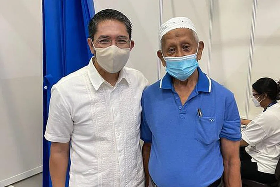 Dr Maliki gembira melihat sikap proaktif Hj Yahya dalam melindungi dirinya, dengan mengambil dos vaksin penggalak kedua. 