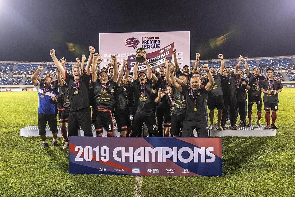 MASIH MENUNGGU PELUANG: Juara bertahan SPL, Brunei DPMM, masih belum dapat kepastian jika mereka mampu menyertai aksi liga setempat yang disambung semula baru-baru ini. - Foto fail
