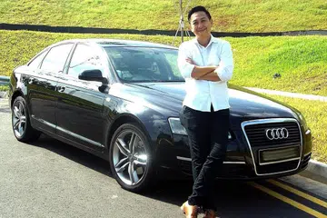 MENINGKATKAN IMEJ: Perniagaan di syarikat Encik Herdi bertambah baik setelah beliau mendapat lebih keyakinan daripada pembekal dan pelanggannya terutama sejak mula memandu kereta Audi. - Foto ihsan HERDI MAN SA'ADON
