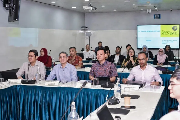 Yayasan Mendaki, pendidikan Melayu Islam, pembangunan kerjaya