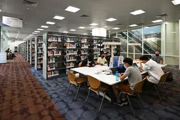 BUKA SEMULA JANUARI 2024: Perpustakaan Awam Central, yang ditutup pada Jun 2022 untuk kerja pengubahsuaian, dijadualkan dibuka semula pada Januari 2024, dan akan menampilkan bahagian dewasa dan kanak-kanak yang dinaik taraf, serta ruang program baru untuk dinikmati oleh pengunjung dari semua peringkat umur.