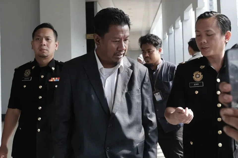 UBB Investment Bank, penipuan pelaburan, Razlan Raghazli