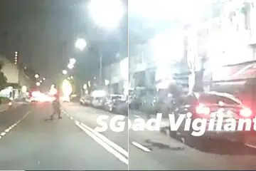 Pejalan kaki lelaki 51 tahun dan seorang wanita 32 tahun cedera dan dikejarkan ke hospital dalam keadaan sedar, kata polis.
