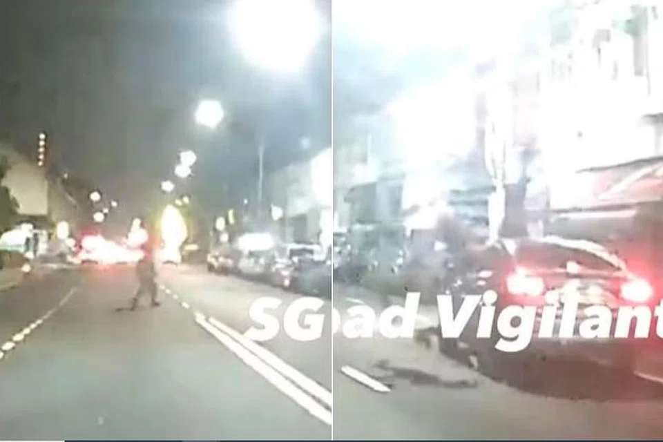Pejalan kaki lelaki 51 tahun dan seorang wanita 32 tahun cedera dan dikejarkan ke hospital dalam keadaan sedar, kata polis.
