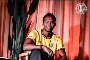 Ryaan Sanizal, tawaran daripada kelab di Singapura, memilih untuk keluar daripada zon selesanya, Hougang, bola sepak, Negeri Sembilan