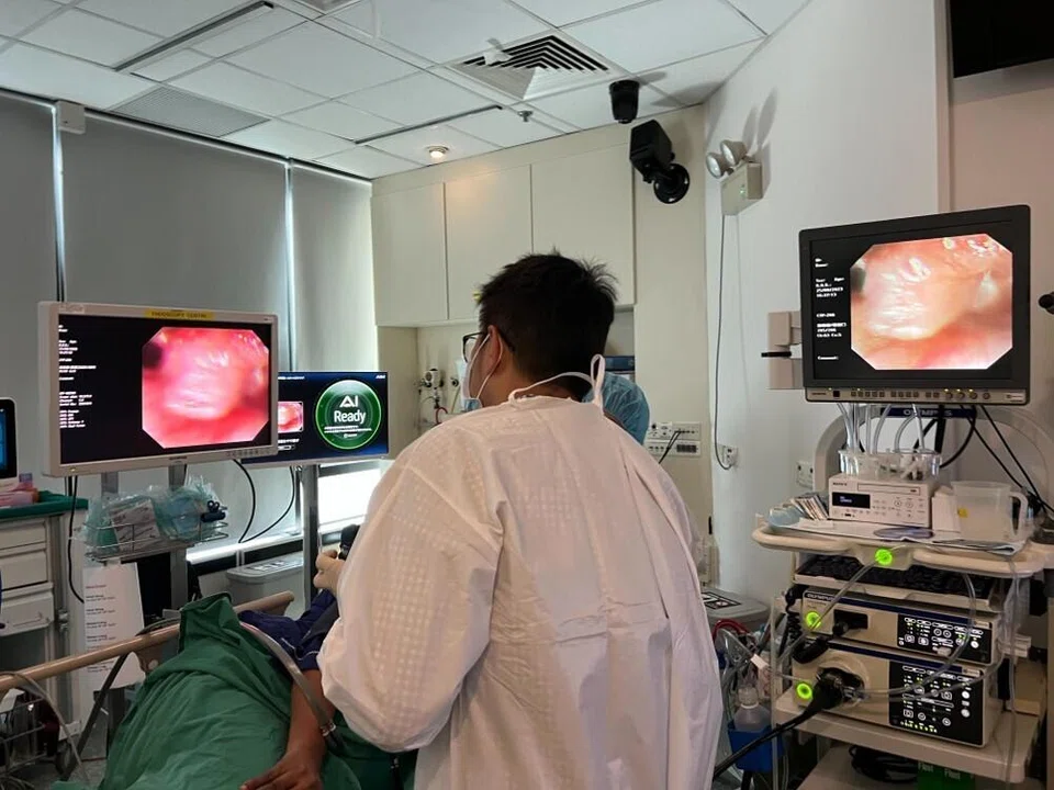 Peranti kecerdasan buatan (AI) gastroskopi, iaitu gastroAI, boleh mengesan kehadiran sel barah yang tertanam di dalam saluran gastrousus pesakit semasa pemeriksaan endoskopi.