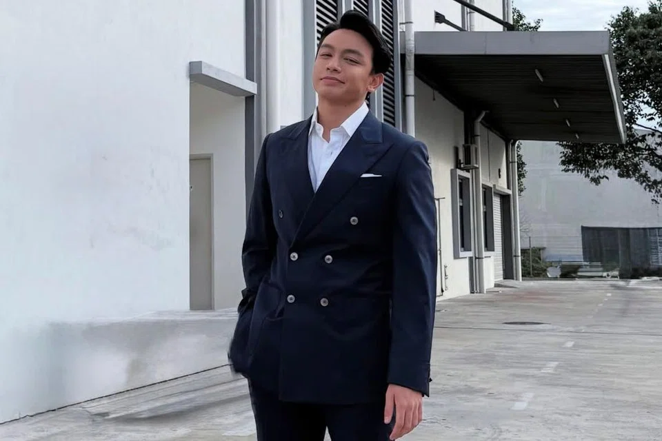 Pelakon, Zarif Ghazzi, mendapat lebih banyak tawaran lakonan daripada pihak penerbitan susulan kejayaan membawakan watak lelaki songsang iaitu, Doktor Fakhrul, dalam drama ‘Seribu Tahun’ arahan Shahrulezad Mohameddin.