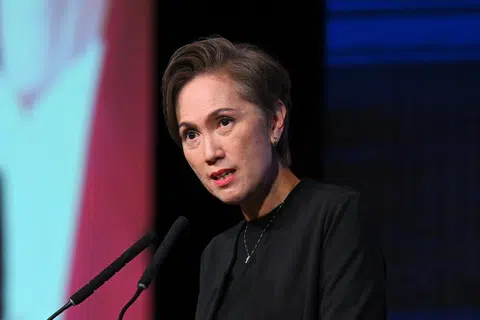Josephine Teo, media, Singapura