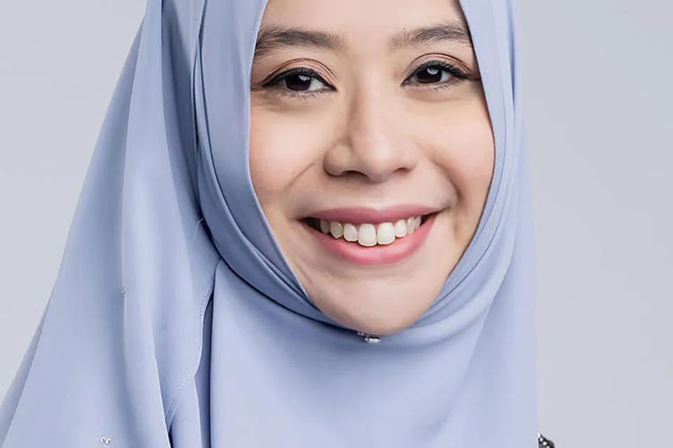  Dr Siti Mariam Mohd Hariht 