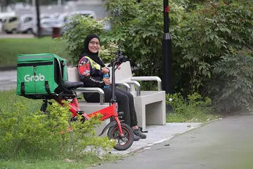 Penat hantar makanan, lega ada tempat rehat