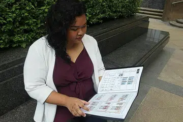 CIK NURFAATIN: Ada kalanya beliau bertanya pada dirinya sendiri sama ada keputusan beliau belajar di luar negara adalah tepat atau sebaliknya. - Foto INIAZ RAHIM