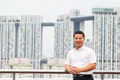 AKAN DIKAJI: Menteri Pembangunan Negara, Encik Desmond Lee berkata keperluan untuk melanjutkan langkah sementara membenarkan sehingga lapan orang penghuni bergantung kepada keadaan sewa pada akhir 2026.