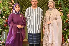 Pameran baju pengantin ‘Gemilang’, anjuran Full Circle Events, menampilkan 18 rekaan busana songket pengantin dalam pelbagai tafsiran tradisional dan moden. (Dari kiri) Pengasas The Wedding Brocade, Cik Siti Khadijah Ibrahim; pengasas bersama Putih Bridal, Encik Mohamad Syahrill Ahmad; dan pengasas Aura Blush Wedding Gallery, Cik Nur Zayanah Zainal.