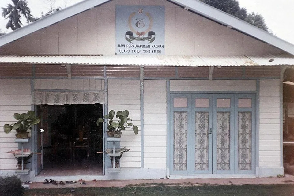 IMBAS KENANGAN: Rumah Allahyarham Haji Ahmad digunakan untuk mengajar murid-muridnya berkompang dan mempelajari ilmu agama. Murid-murid Allahyarham turut menggunakan perigi di rumahnya untuk membersihkan diri.