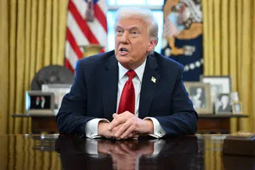 Pakar industri kenderaan menjangka langkah terbaru Encik Trump menaikkan tarif kereta sehingga 25 peratus akan menaikkan harga dan menghalang pengeluaran.