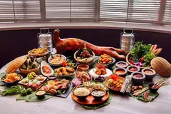Hidangan ala kampung antara yang disajikan di Restoran Atrium di Holiday Inn Atrium sepanjang Ramadan ini untuk berbuka puasa.