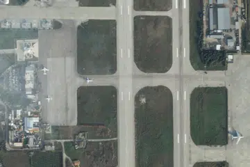 Imej satelit yang dianalisis oleh Reuters menunjukkan jet C5-SKY sedang bergerak menuju ke landasan sebelum berlepas dari Syria di Pangkalan Udara Hmeimim pada 8 Disember 2024.