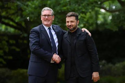 Keir Starmer, Volodymyr Zelenskiy, Russia, Ukraine