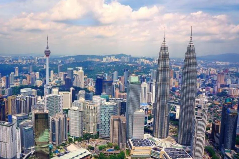 Malaysia diyakini berada di landasan tepat di bawah pentadbiran Kerajaan Madani pimpinan Perdana Menteri, Datuk Seri Anwar Ibrahim, sejak November 2022, untuk mencapai status negara maju dan berpendapatan tinggi.